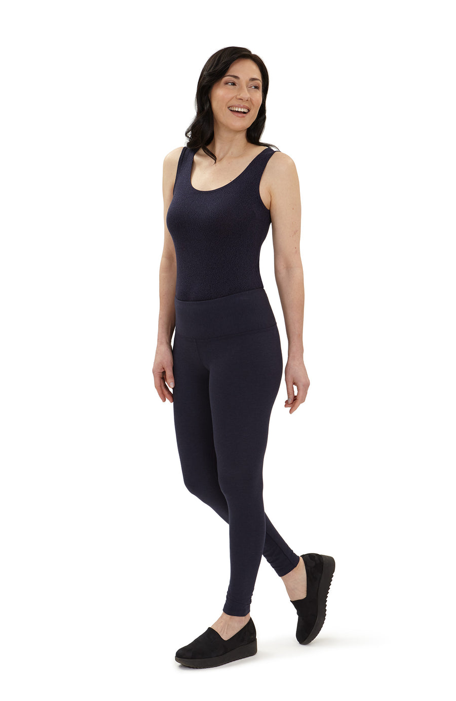 Smoothing Leggings - Essentials Collection