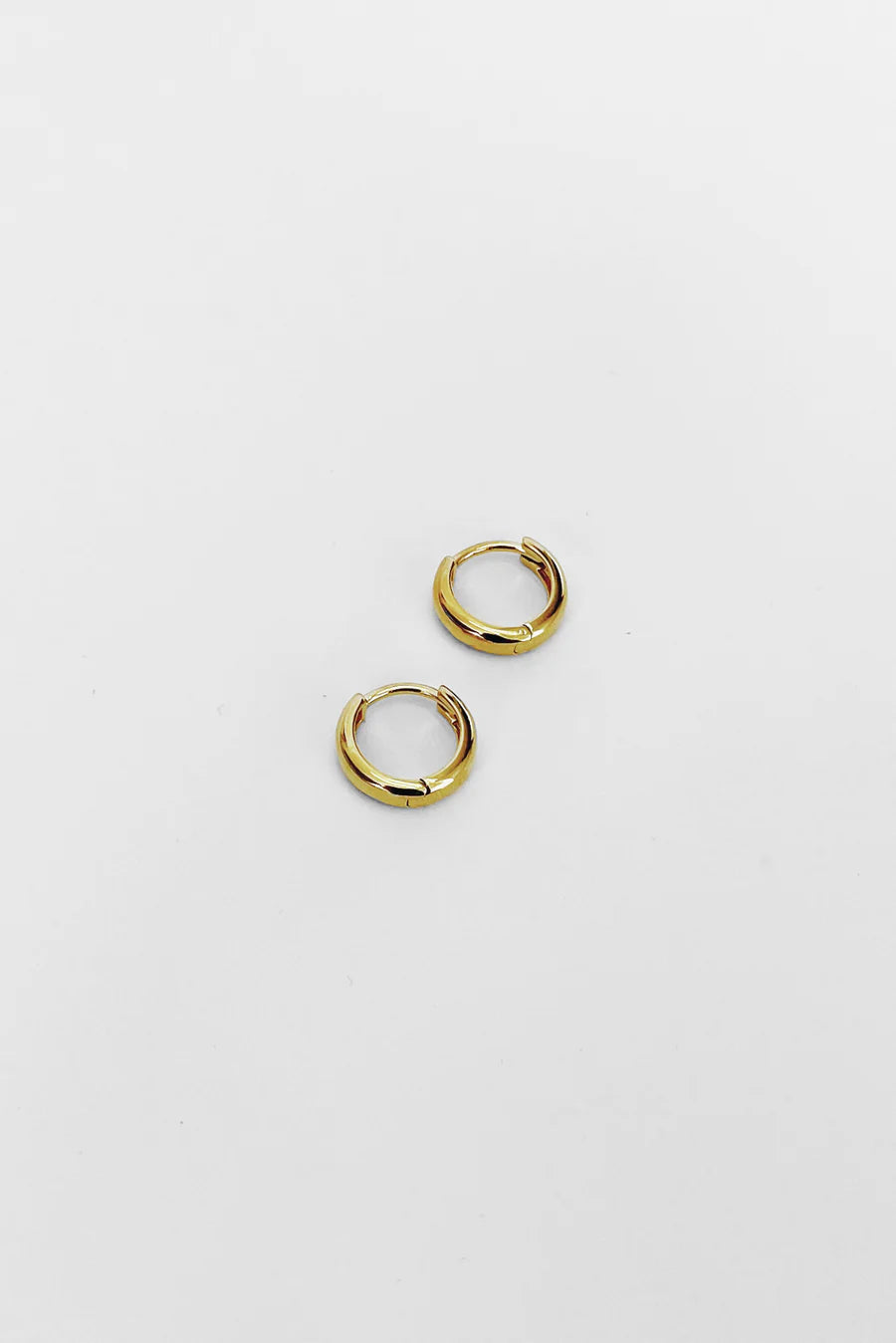 Norma Huggie Hoops