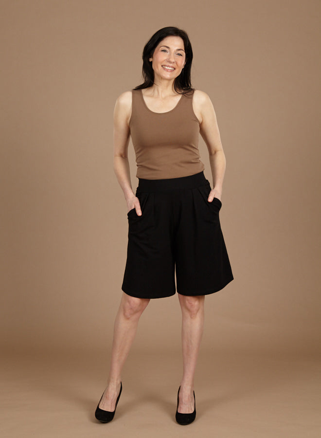 Parlor Short