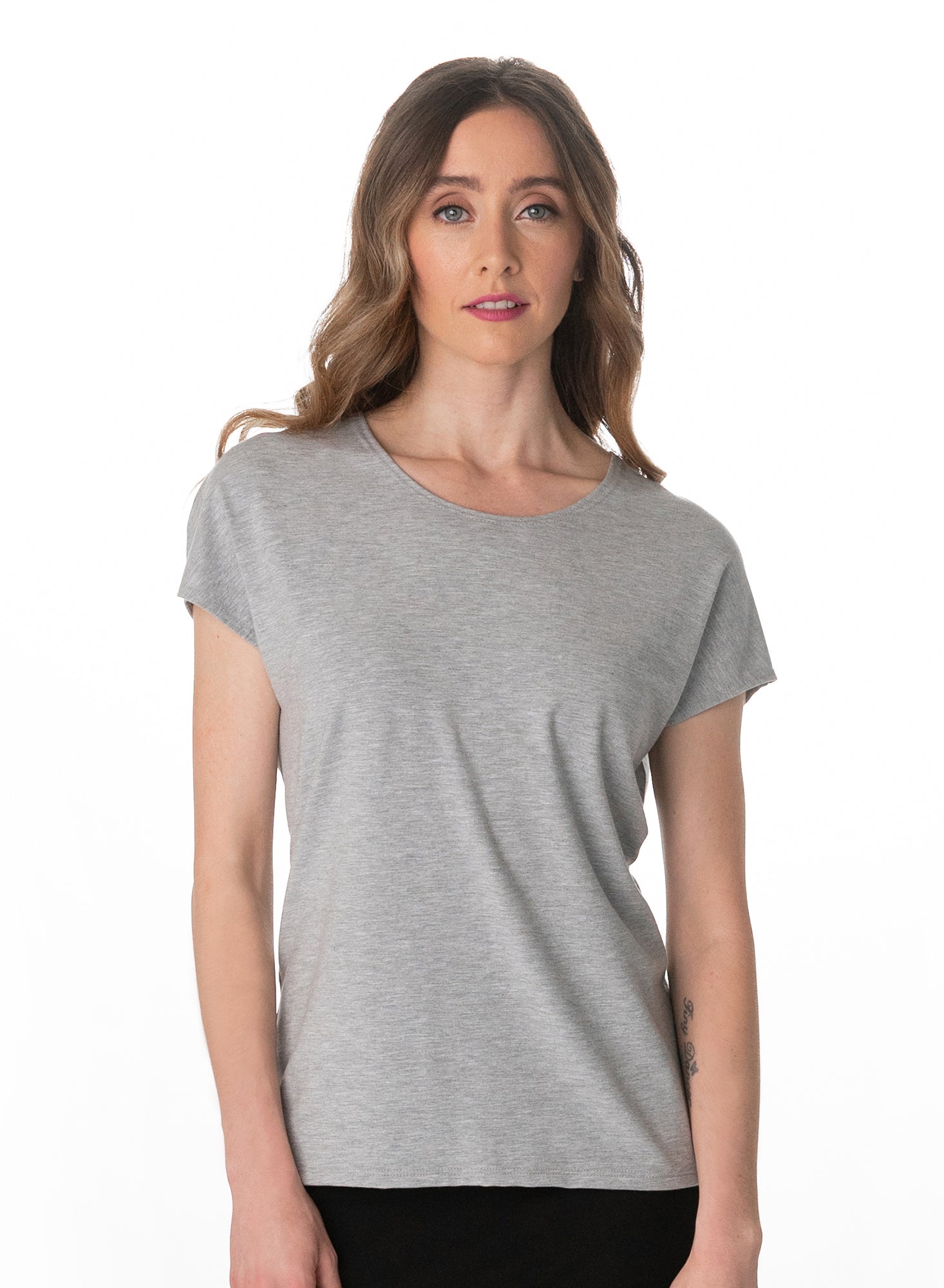 Easy Tee - Essentials Collection
