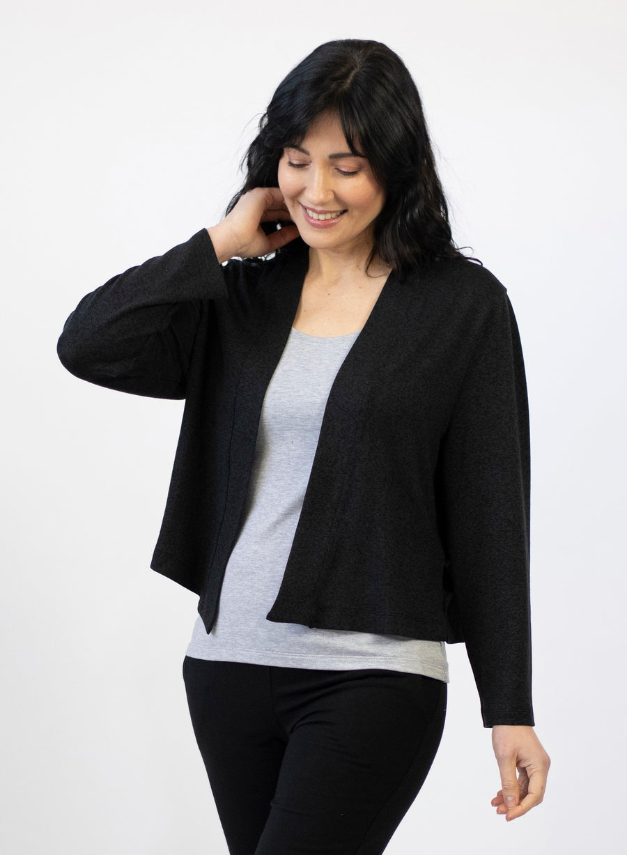 Lux Moto Cardi - Essentials Collection