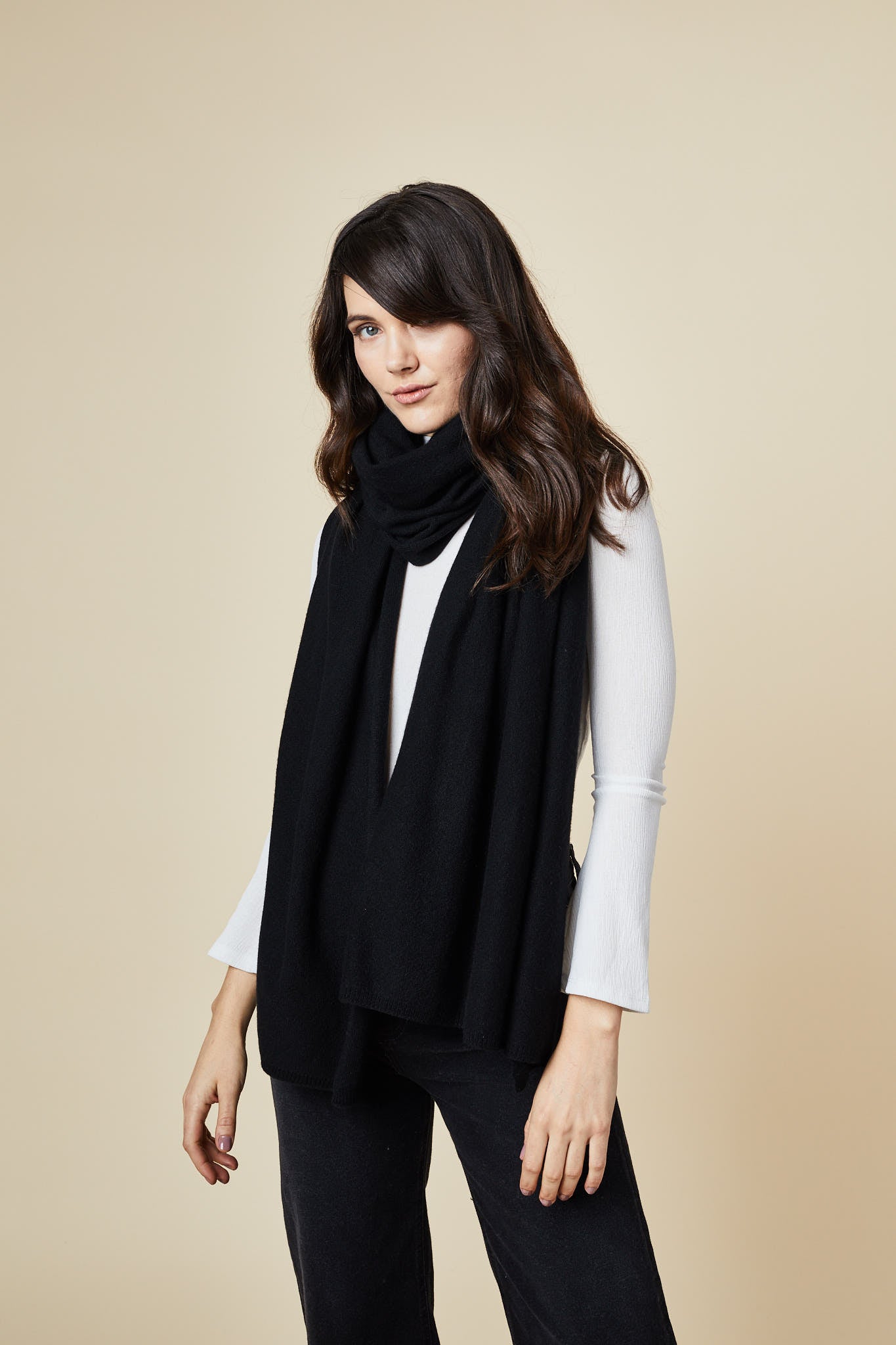 Cashmere Travel Wrap - Black