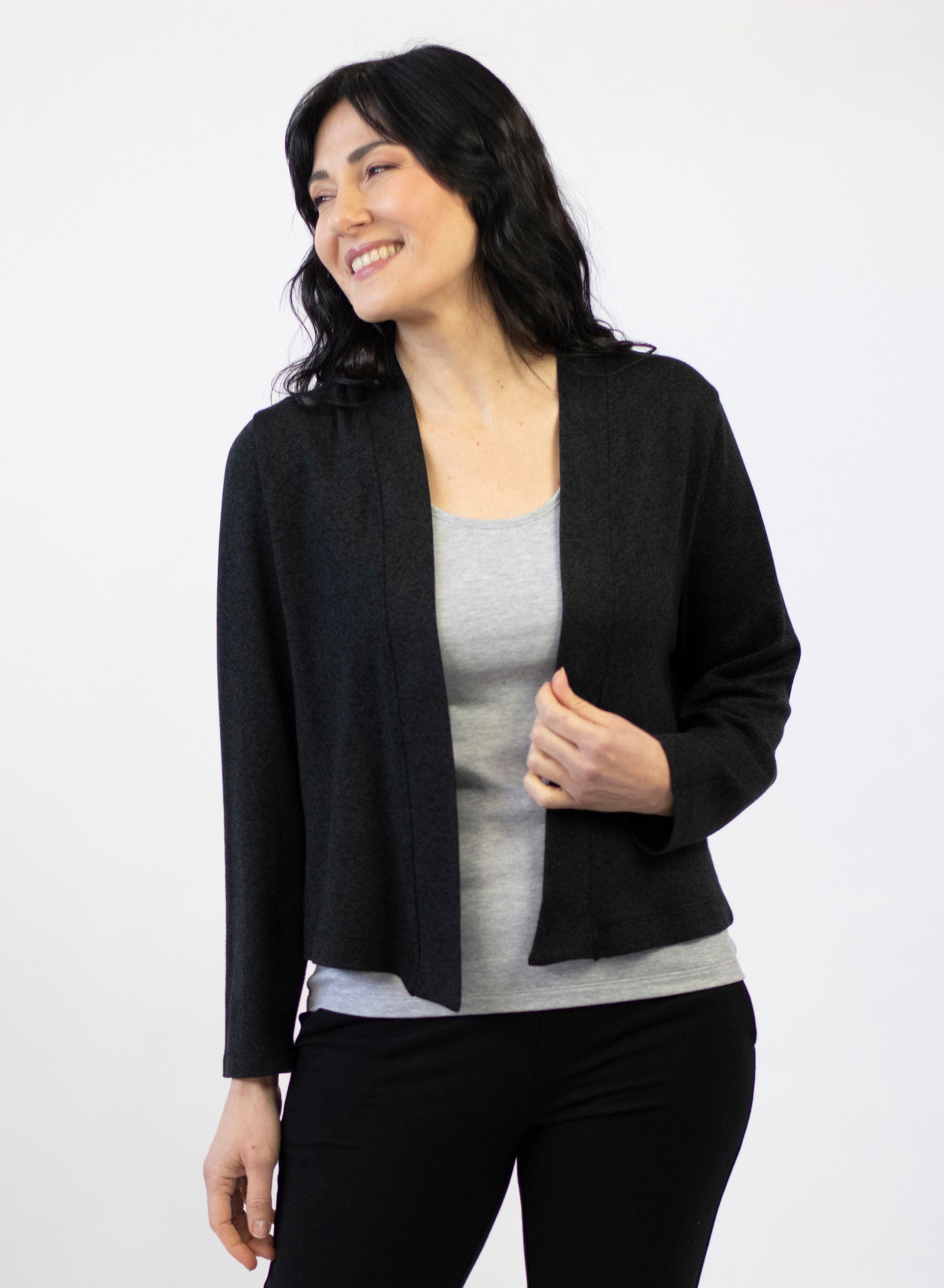 Lux Moto Cardi - Essentials Collection